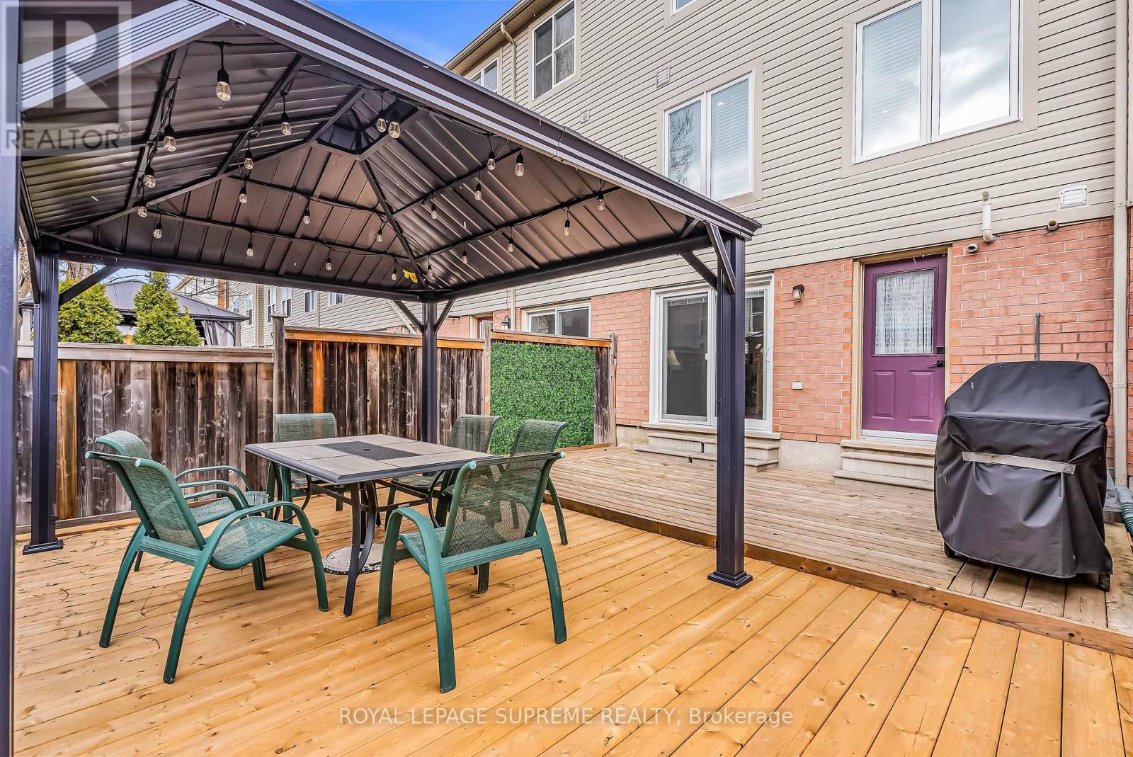 19 Seed House Lane, Halton Hills (Georgetown), Ontario  L7G 6K2 - Photo 49 - W12879592