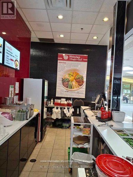 280 Guelph St Street, Halton Hills (Georgetown), Ontario  L7G 4B1 - Photo 2 - W12882378