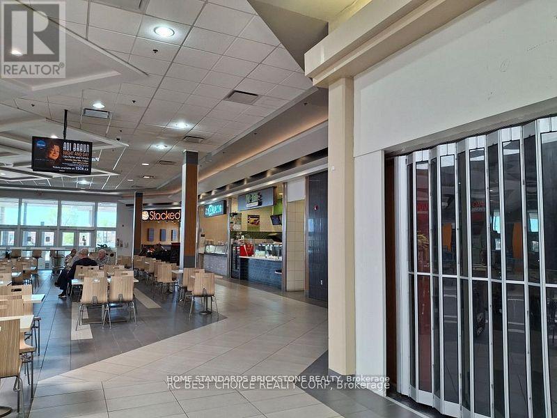 280 Guelph St Street, Halton Hills (Georgetown), Ontario  L7G 4B1 - Photo 5 - W12882378