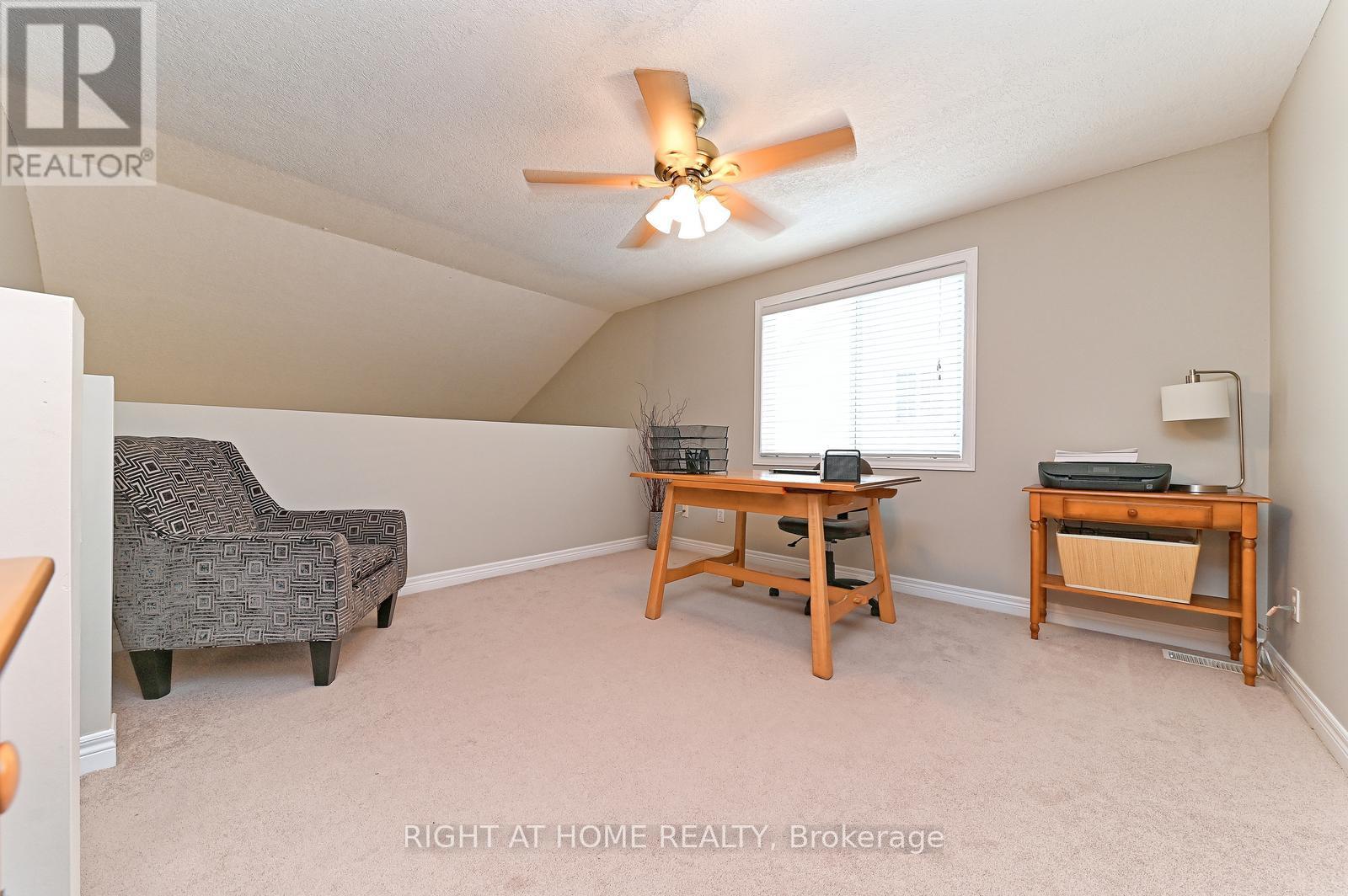 68 Doctor Moore Court, Halton Hills (Ac Acton), Ontario  L7J 3A6 - Photo 18 - W12882386