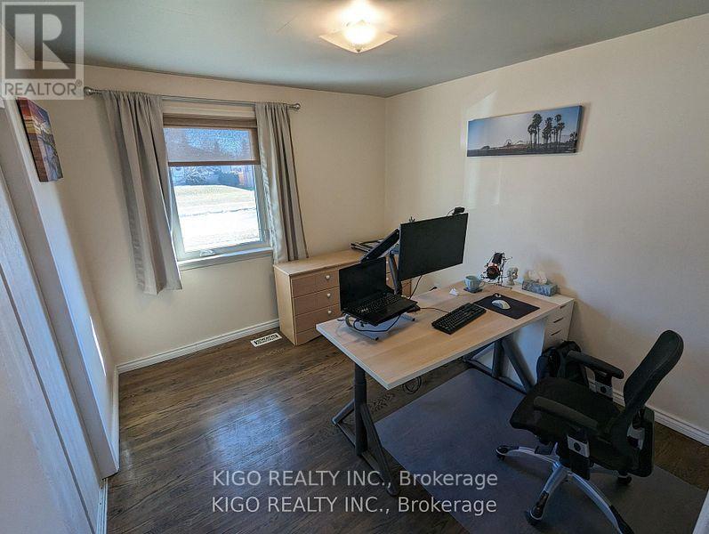 39 Mcgilvray Crescent, Halton Hills (Georgetown), Ontario  L7G 1L7 - Photo 6 - W12885166