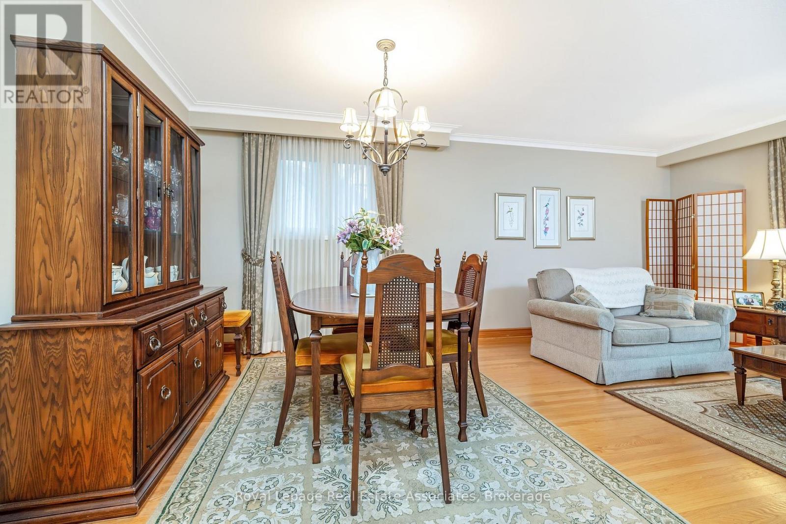 15 Stockman Crescent, Halton Hills (Georgetown), Ontario  L7G 1J5 - Photo 11 - W12887234