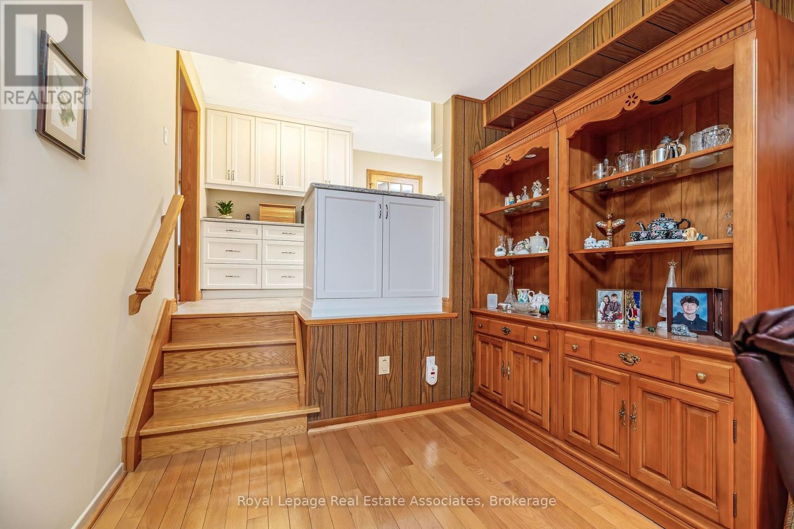 15 Stockman Crescent, Halton Hills (Georgetown), Ontario  L7G 1J5 - Photo 18 - W12887234