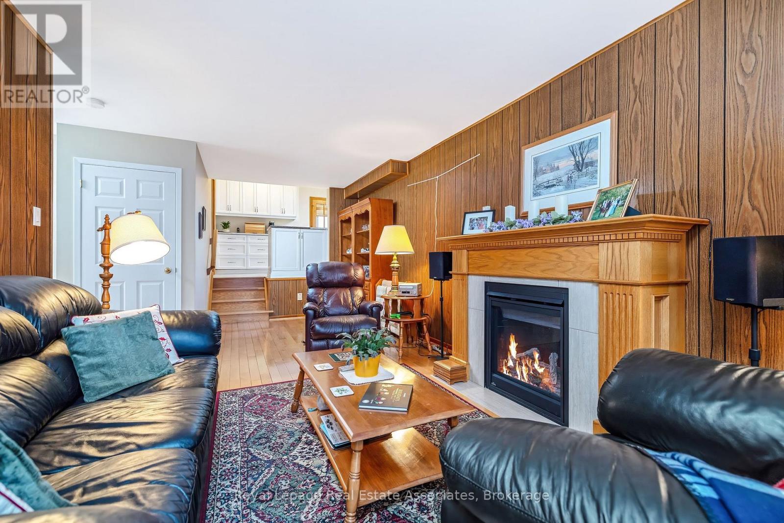 15 Stockman Crescent, Halton Hills (Georgetown), Ontario  L7G 1J5 - Photo 21 - W12887234