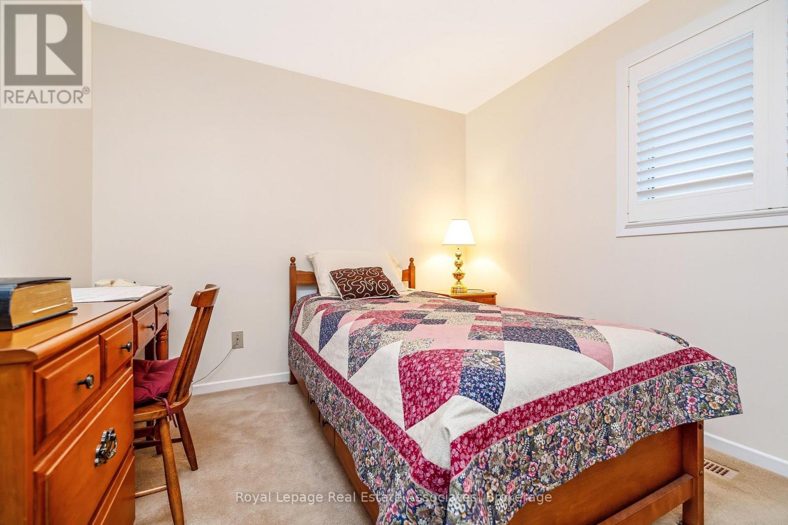 15 Stockman Crescent, Halton Hills (Georgetown), Ontario  L7G 1J5 - Photo 31 - W12887234