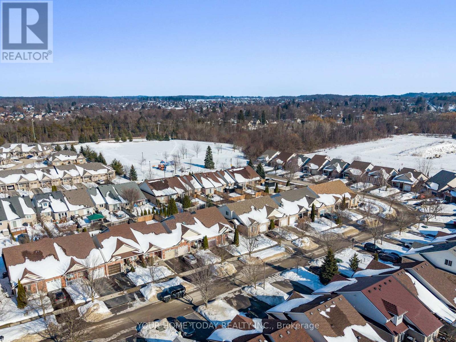 71 Doctor Moore Court, Halton Hills (Ac Acton), Ontario  L7J 3A6 - Photo 44 - W12887822