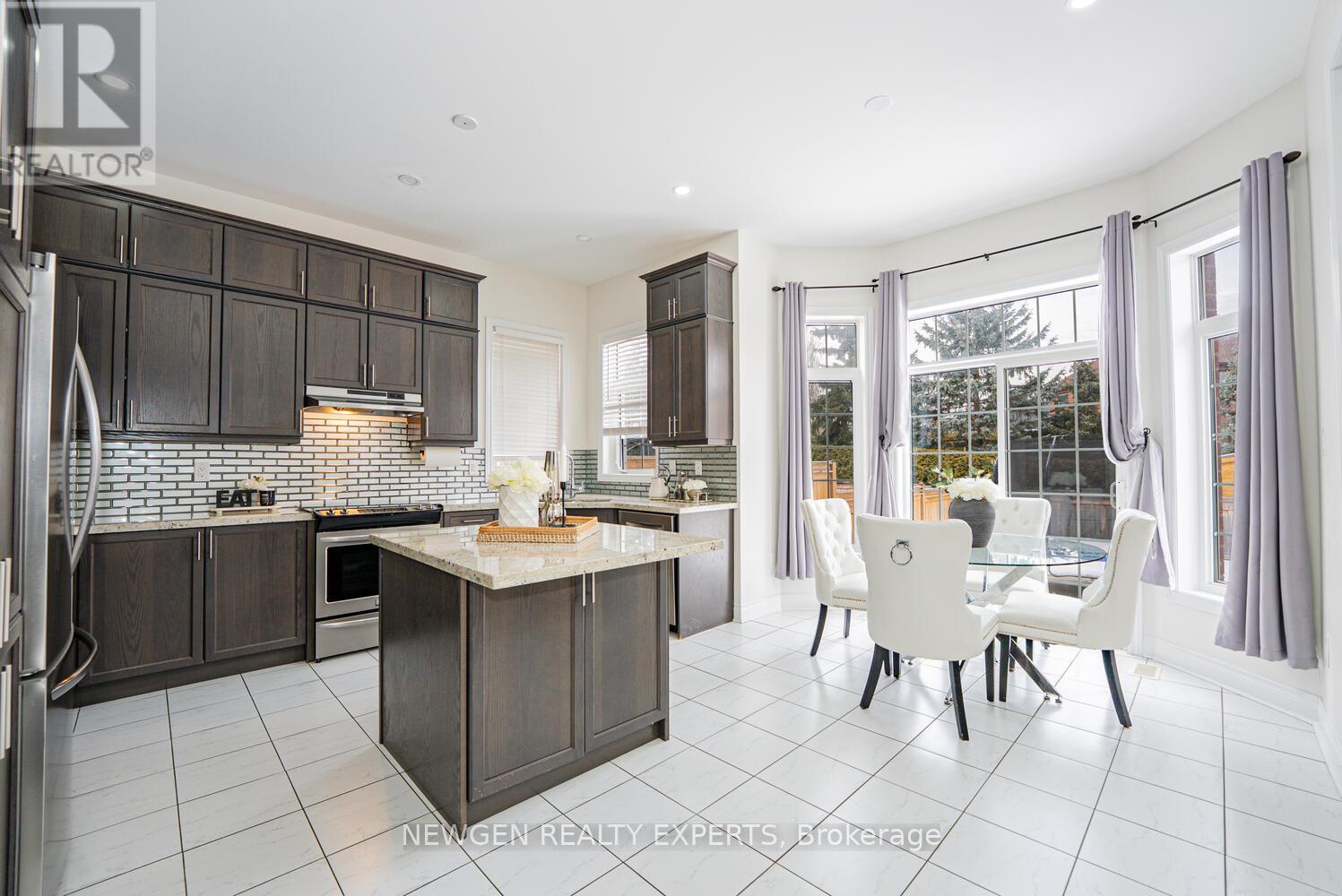 17 Monarch Drive, Halton Hills (Georgetown), Ontario  L7G 0H9 - Photo 14 - W12887980