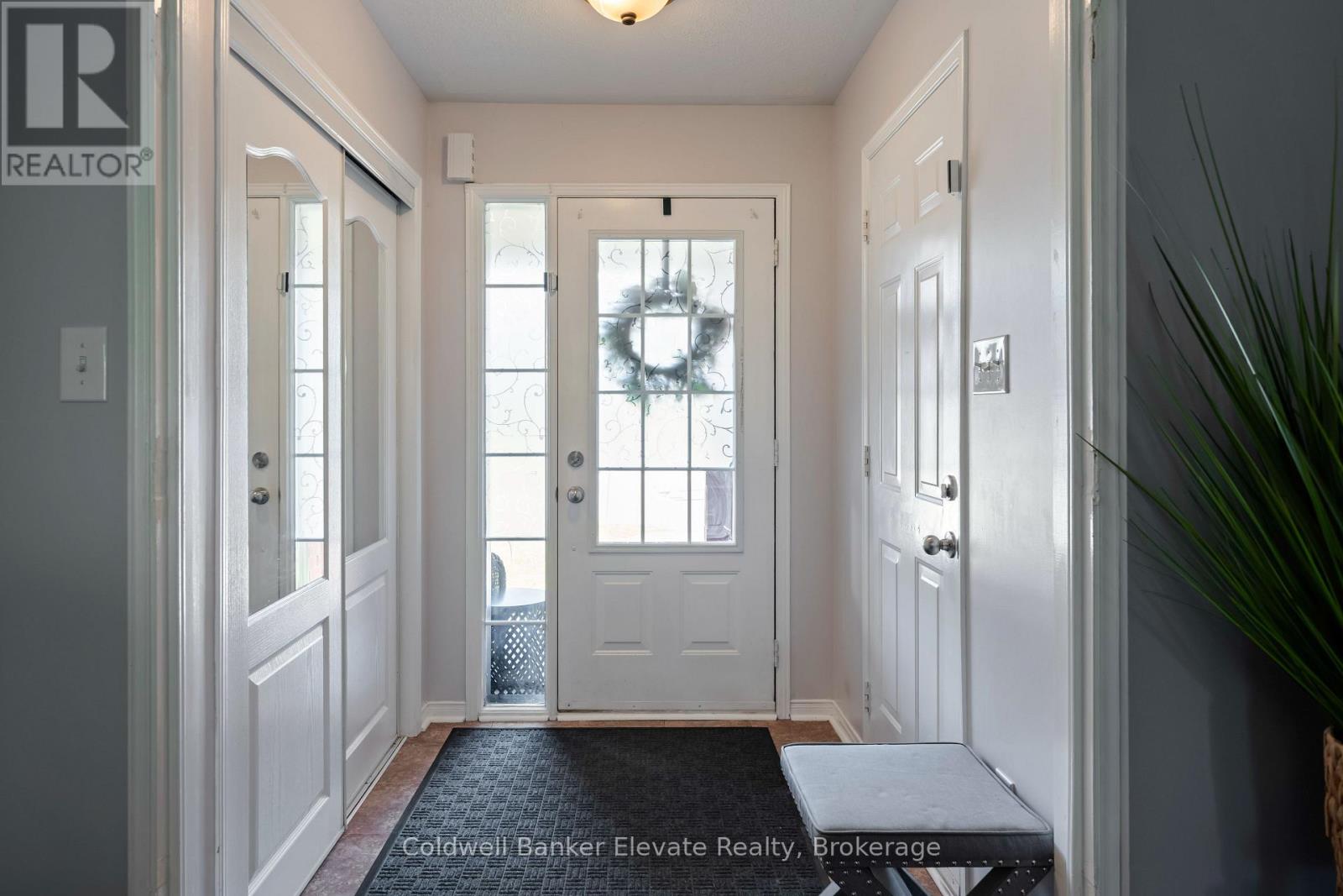 91 Snowberry Crescent, Halton Hills (Georgetown), Ontario  L7G 6M8 - Photo 17 - W12889130