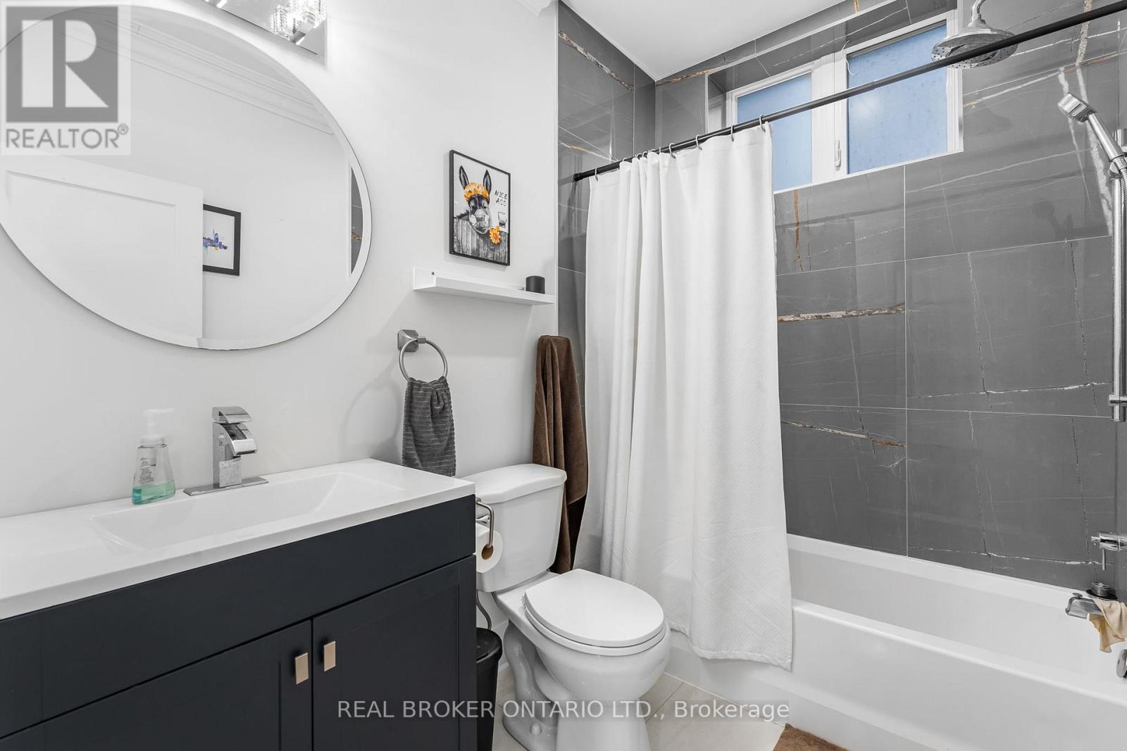 Bsmt - 330 Maple Avenue, Halton Hills (Georgetown), Ontario  L7G 1X1 - Photo 15 - W12890428