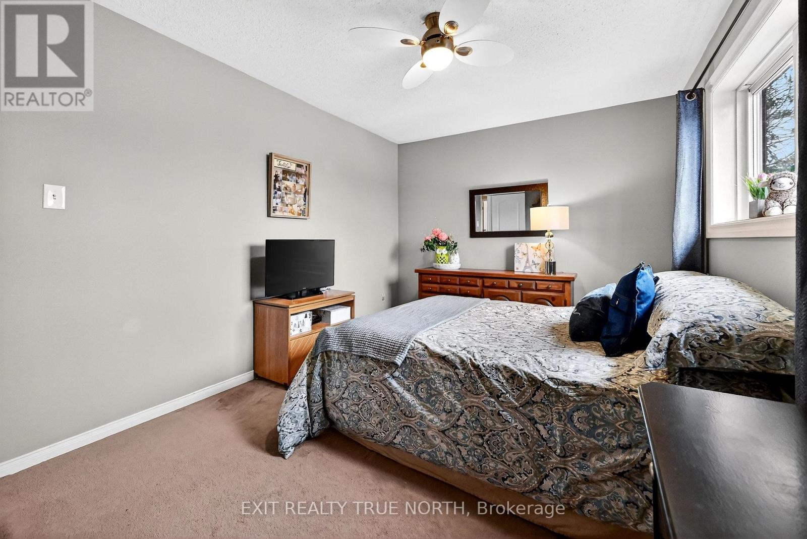 17 Chester Crescent, Halton Hills (Georgetown), Ontario  L7G 5W5 - Photo 24 - W12891792