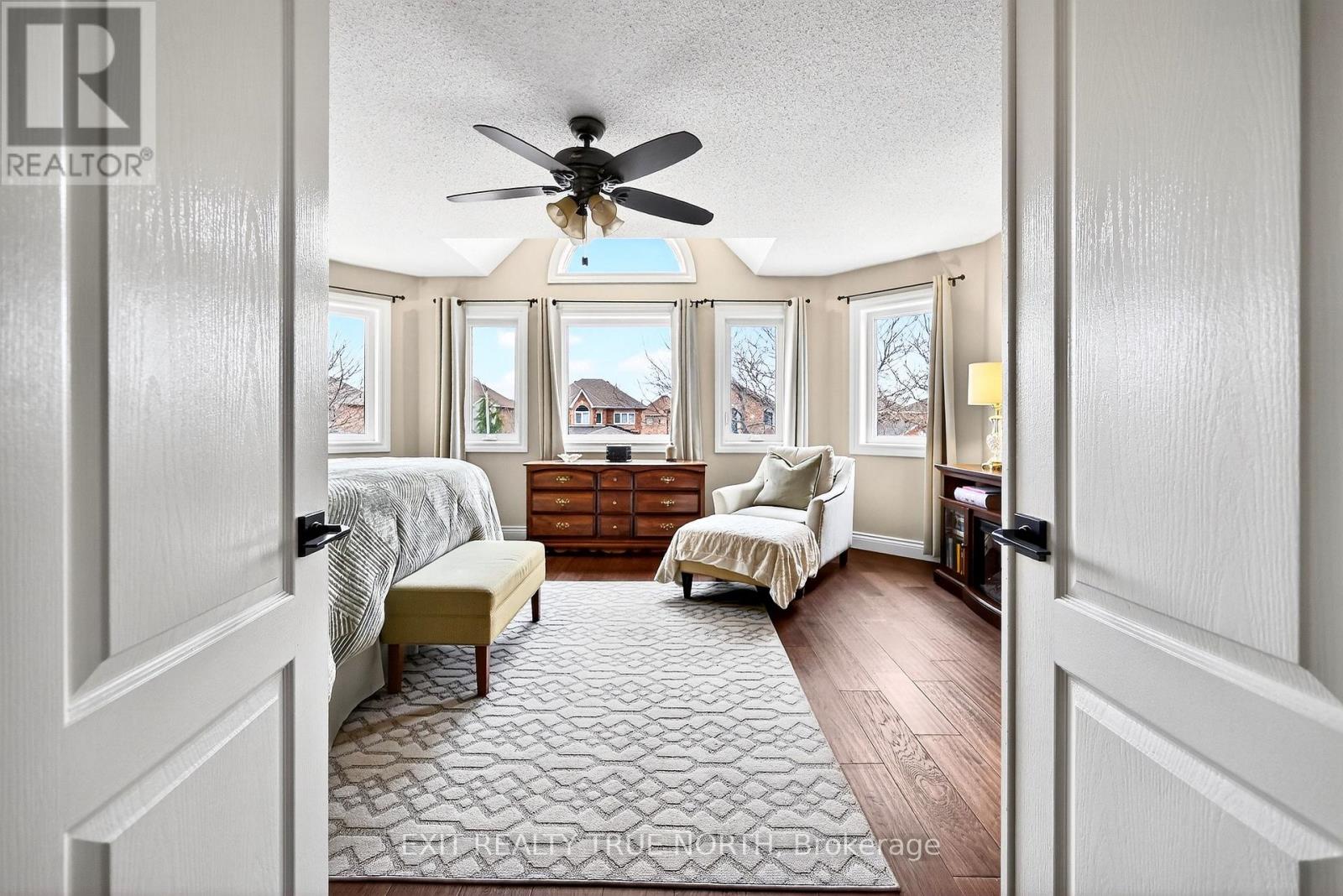 17 Chester Crescent, Halton Hills (Georgetown), Ontario  L7G 5W5 - Photo 30 - W12891792