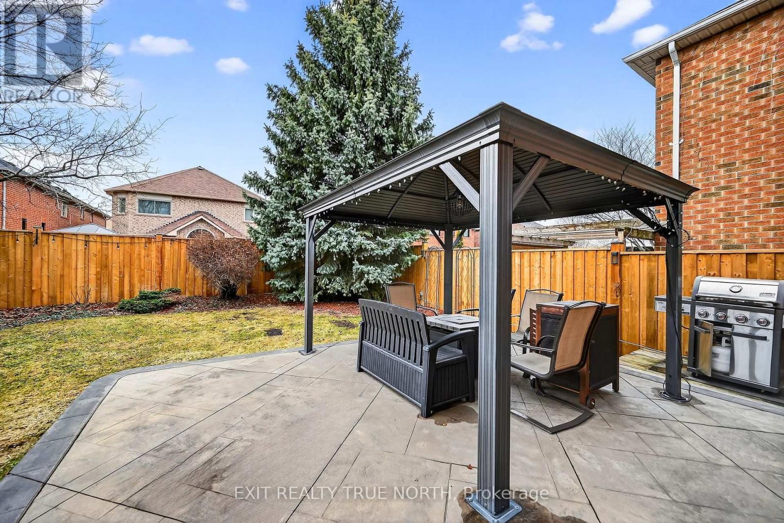 17 Chester Crescent, Halton Hills (Georgetown), Ontario  L7G 5W5 - Photo 36 - W12891792