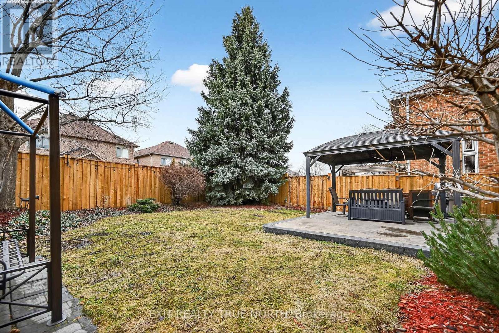 17 Chester Crescent, Halton Hills (Georgetown), Ontario  L7G 5W5 - Photo 38 - W12891792