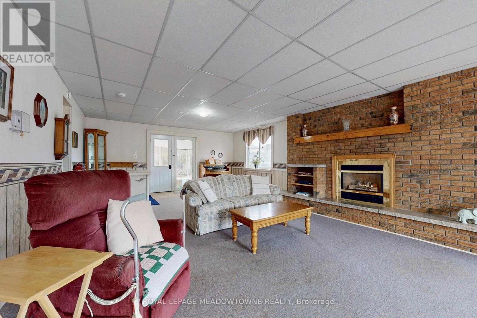 43 Cobblehill Road, Halton Hills (Ac Acton), Ontario  L7J 1P1 - Photo 12 - W12893204