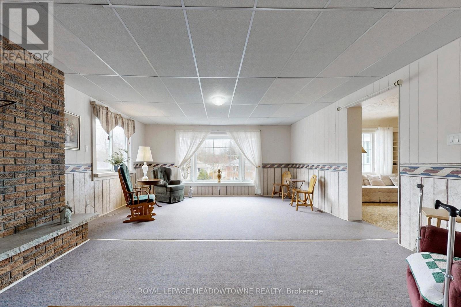 43 Cobblehill Road, Halton Hills (Ac Acton), Ontario  L7J 1P1 - Photo 14 - W12893204