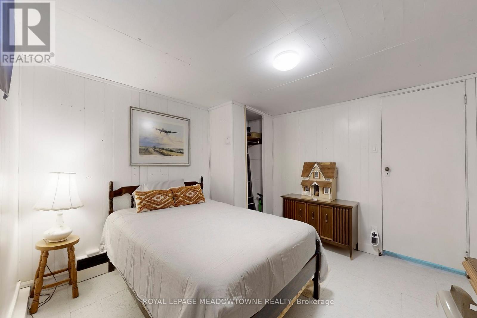 43 Cobblehill Road, Halton Hills (Ac Acton), Ontario  L7J 1P1 - Photo 23 - W12893204