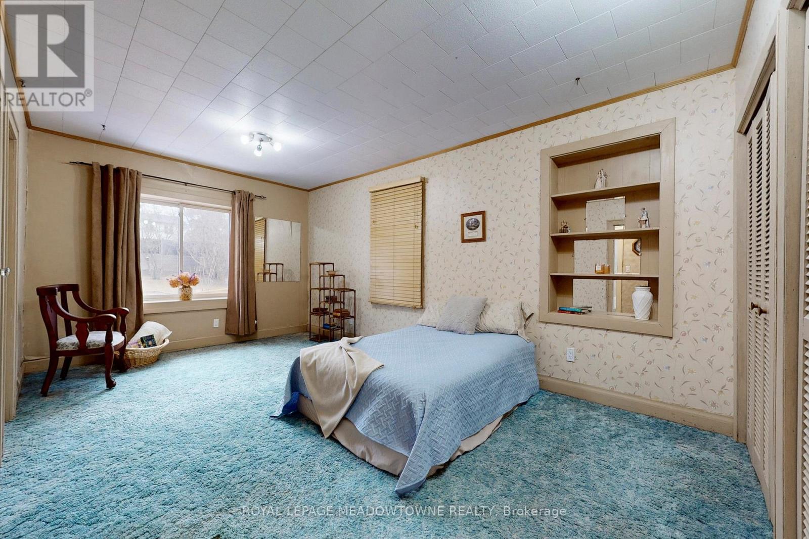 43 Cobblehill Road, Halton Hills (Ac Acton), Ontario  L7J 1P1 - Photo 9 - W12893204