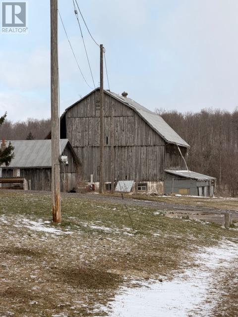 9063 Twiss Road, Milton, Ontario  L0P 1B0 - Photo 2 - W12893246