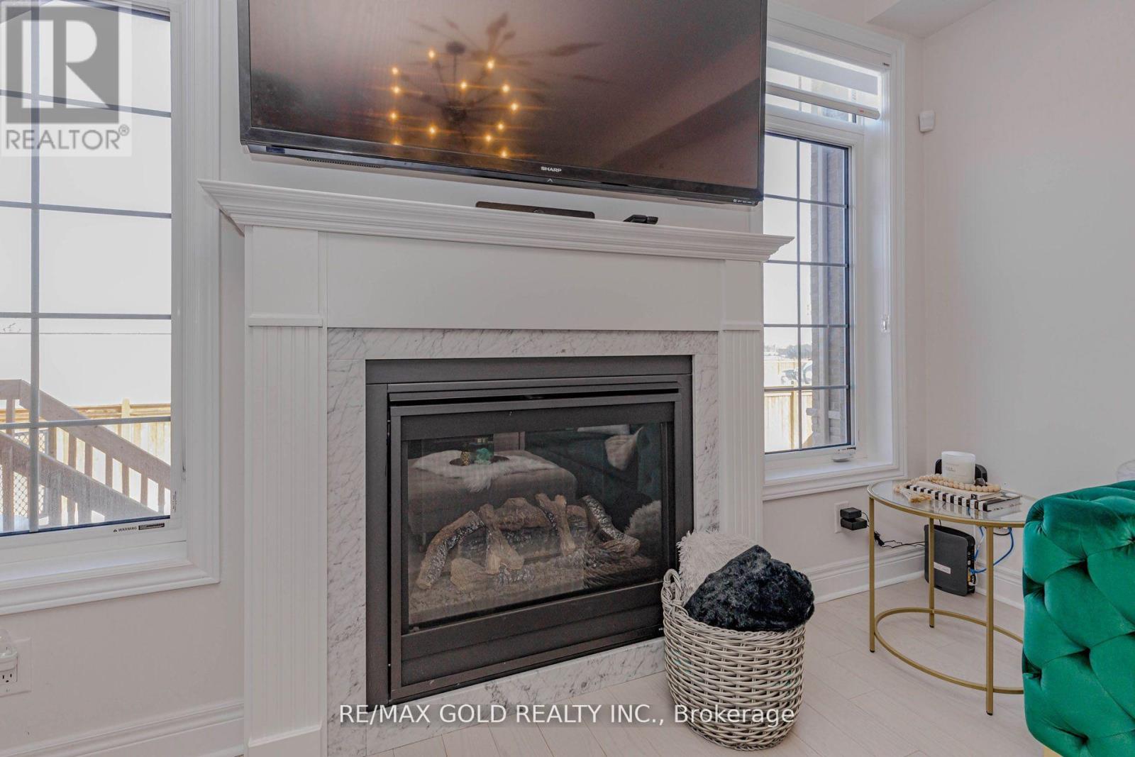 18 Branigan Crescent, Halton Hills (Georgetown), Ontario  L7G 0N2 - Photo 15 - W12895312