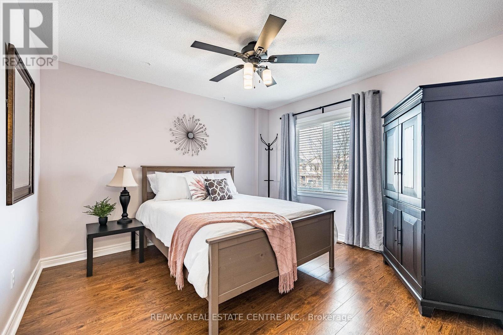 109 Mowat Crescent, Halton Hills (Georgetown), Ontario  L7G 6C7 - Photo 29 - W12898304