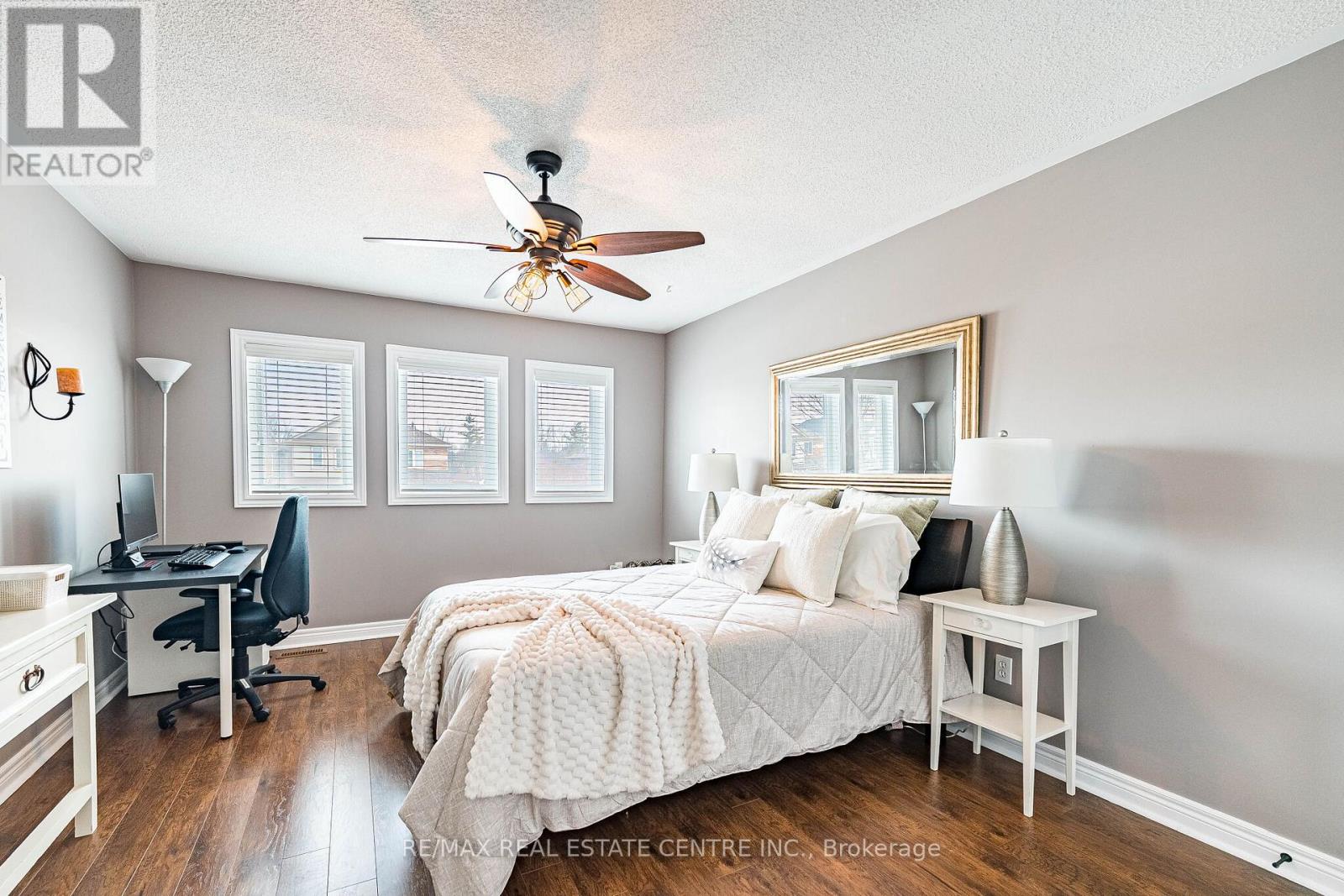 109 Mowat Crescent, Halton Hills (Georgetown), Ontario  L7G 6C7 - Photo 31 - W12898304