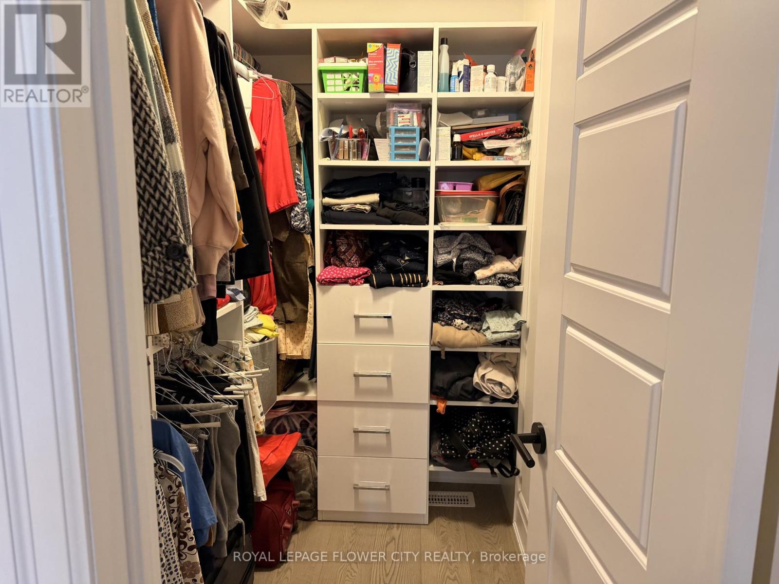 7 Overstone Road, Halton Hills (Georgetown), Ontario  L7G 0N5 - Photo 26 - W12899396