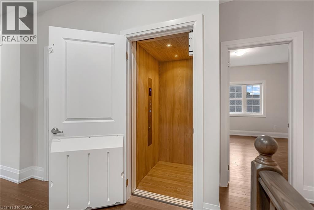 27 Gamble Street, Halton Hills, Ontario  L7G 0P3 - Photo 7 - 40812136