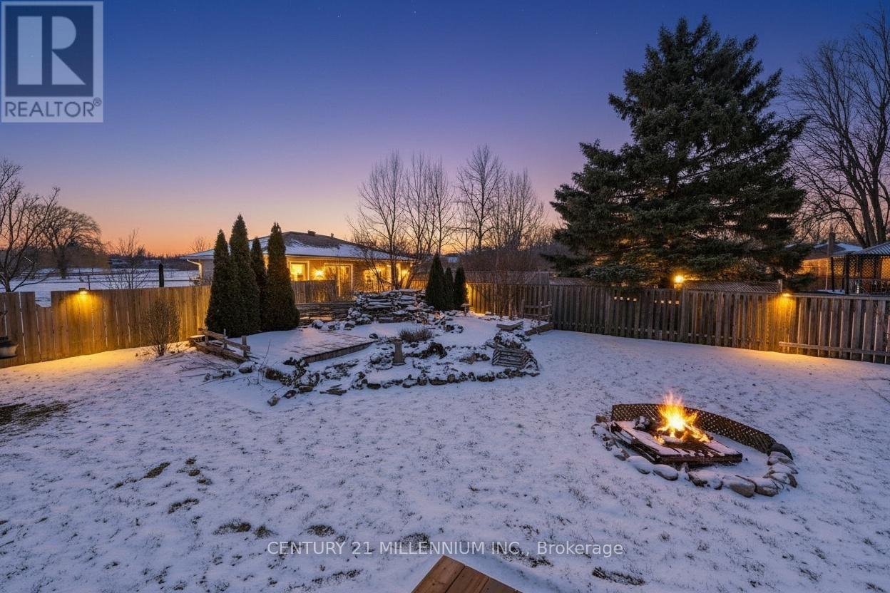 10875 Fifth Line, Halton Hills (Rural Halton Hills), Ontario  L7G 4S6 - Photo 33 - W12900108