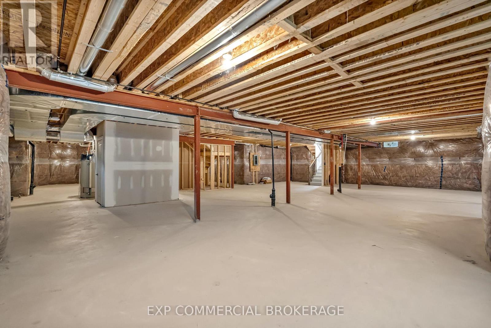 27 Gamble Street, Halton Hills (Glen Williams), Ontario  L7G 0P3 - Photo 38 - W12900402