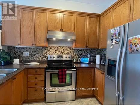 118 Niagara Trail, Halton Hills (Georgetown), Ontario  L7G 0A8 - Photo 2 - W12902782