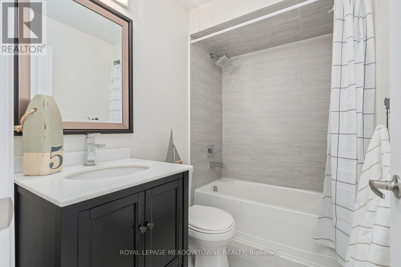 67 Hidden Lake Trail, Halton Hills (Georgetown), Ontario  L7G 0K6 - Photo 31 - W12903366