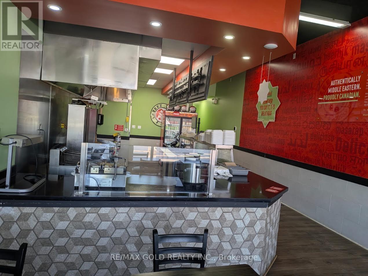 4 - 136 Guelph Street, Halton Hills (Georgetown), Ontario  L7G 4A5 - Photo 2 - W12903418