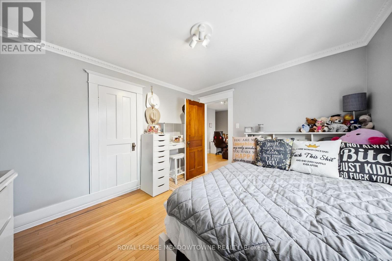 43 Frederick Street, Halton Hills (Ac Acton), Ontario  L7J 2B9 - Photo 32 - W12904000