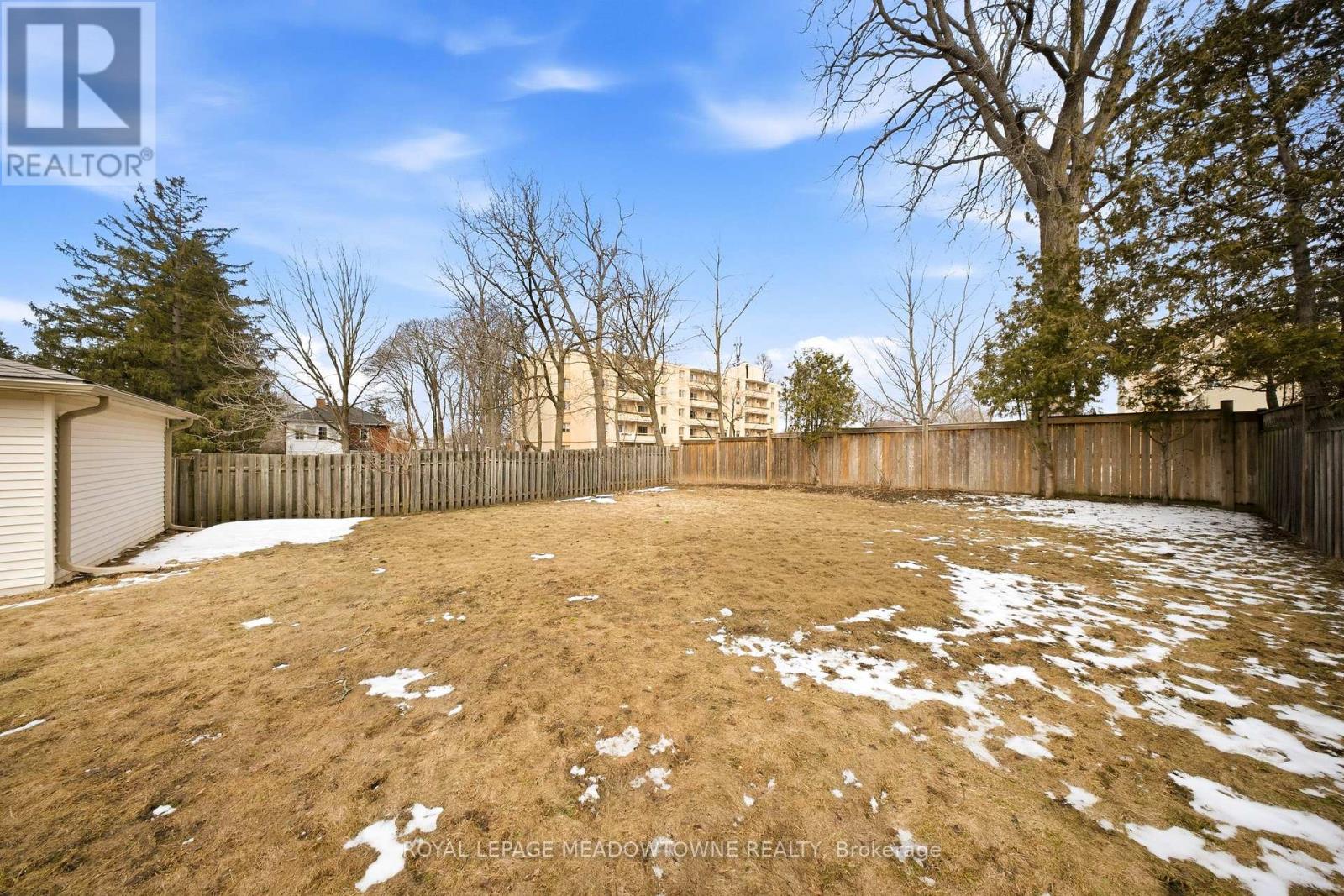 43 Frederick Street, Halton Hills (Ac Acton), Ontario  L7J 2B9 - Photo 38 - W12904000