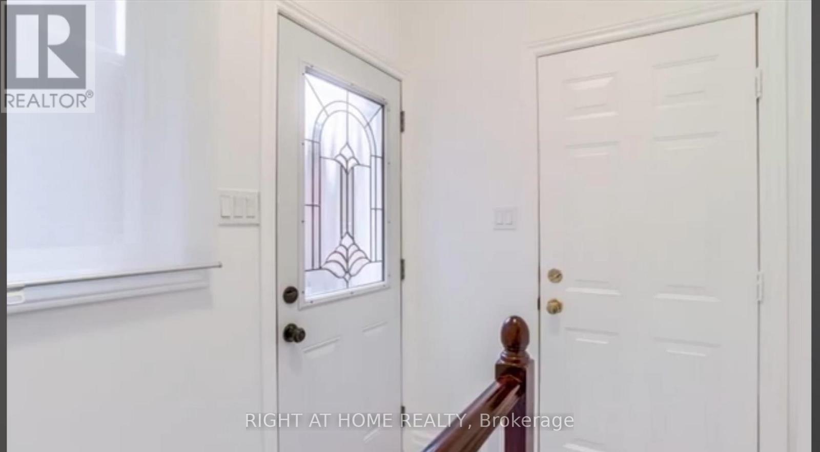 19 Morden Neilson Way, Halton Hills (Georgetown), Ontario  L7G 5Y9 - Photo 10 - W12904670