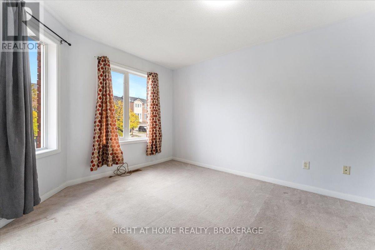 33 Atwood Avenue, Halton Hills (Georgetown), Ontario  L7G 5Z9 - Photo 20 - W12907464