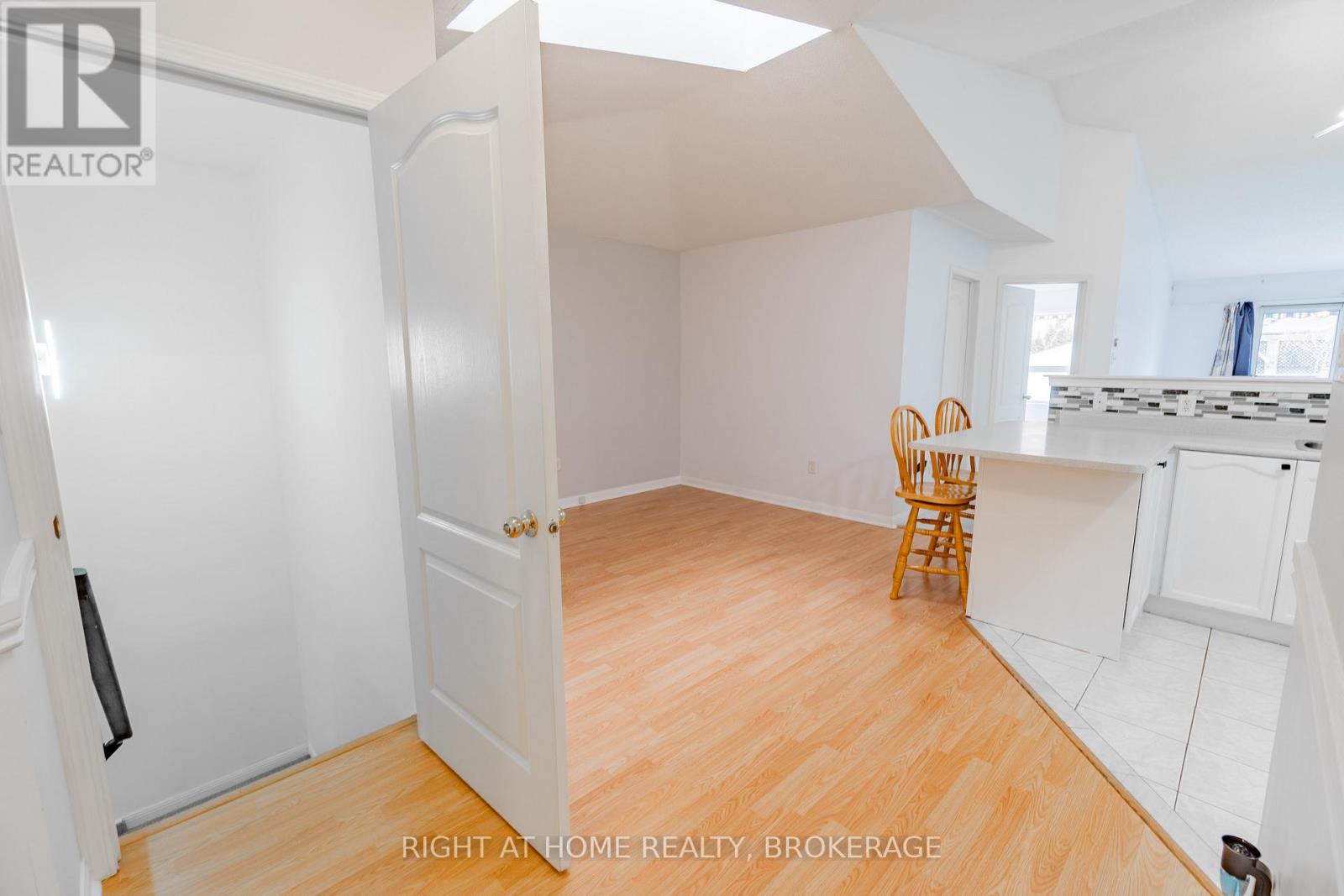 33 Atwood Avenue, Halton Hills (Georgetown), Ontario  L7G 5Z9 - Photo 23 - W12907464