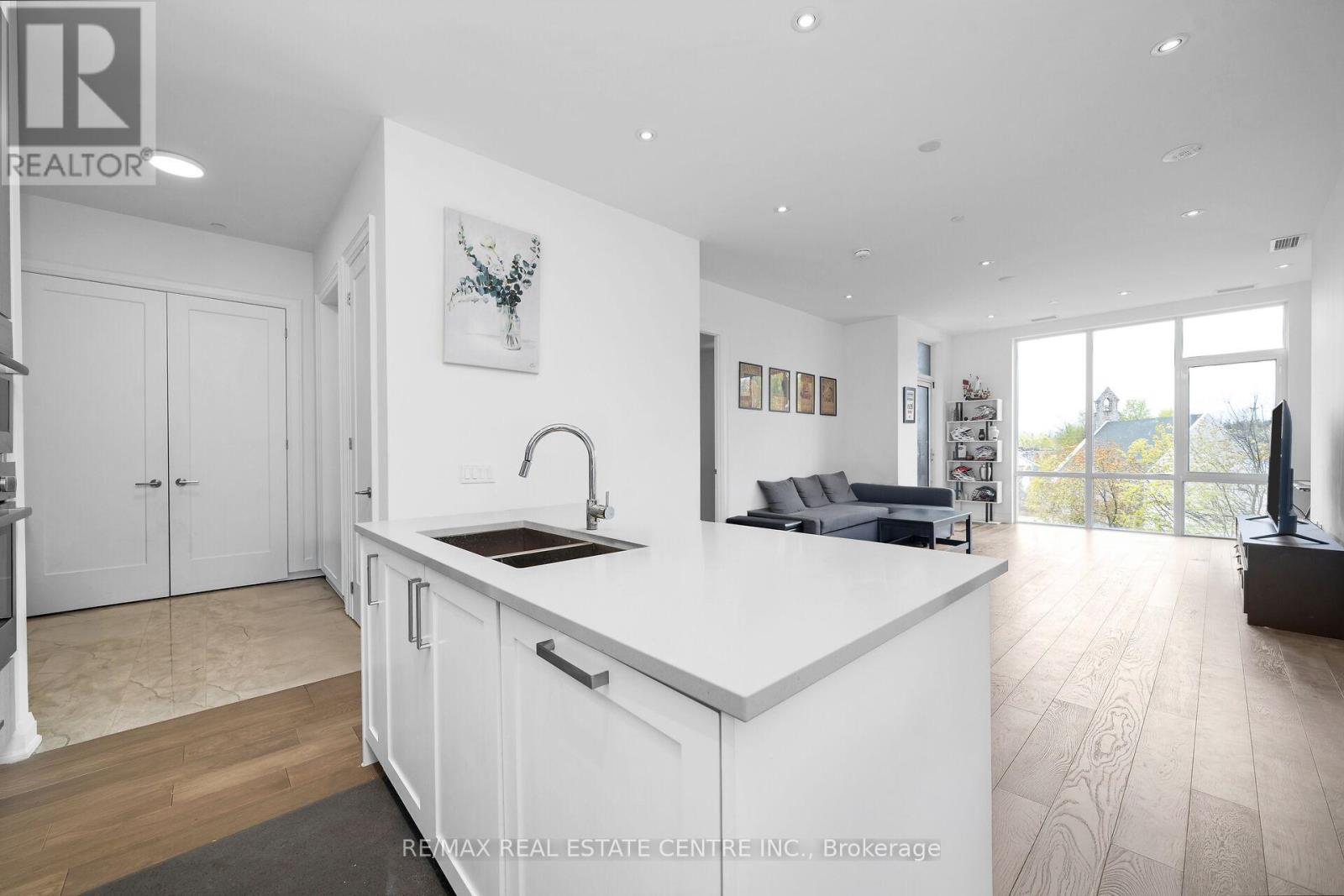 513 - 42 Mill Street, Halton Hills (Georgetown), Ontario  L7G 0P9 - Photo 10 - W12907642