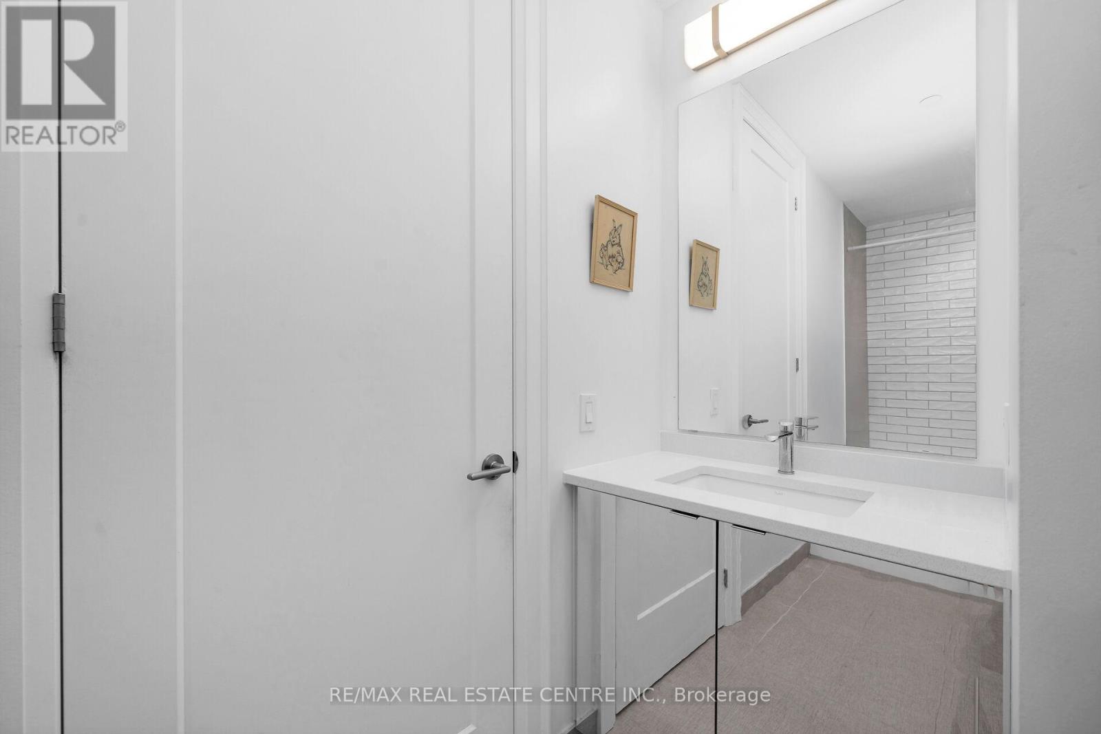 513 - 42 Mill Street, Halton Hills (Georgetown), Ontario  L7G 0P9 - Photo 15 - W12907642