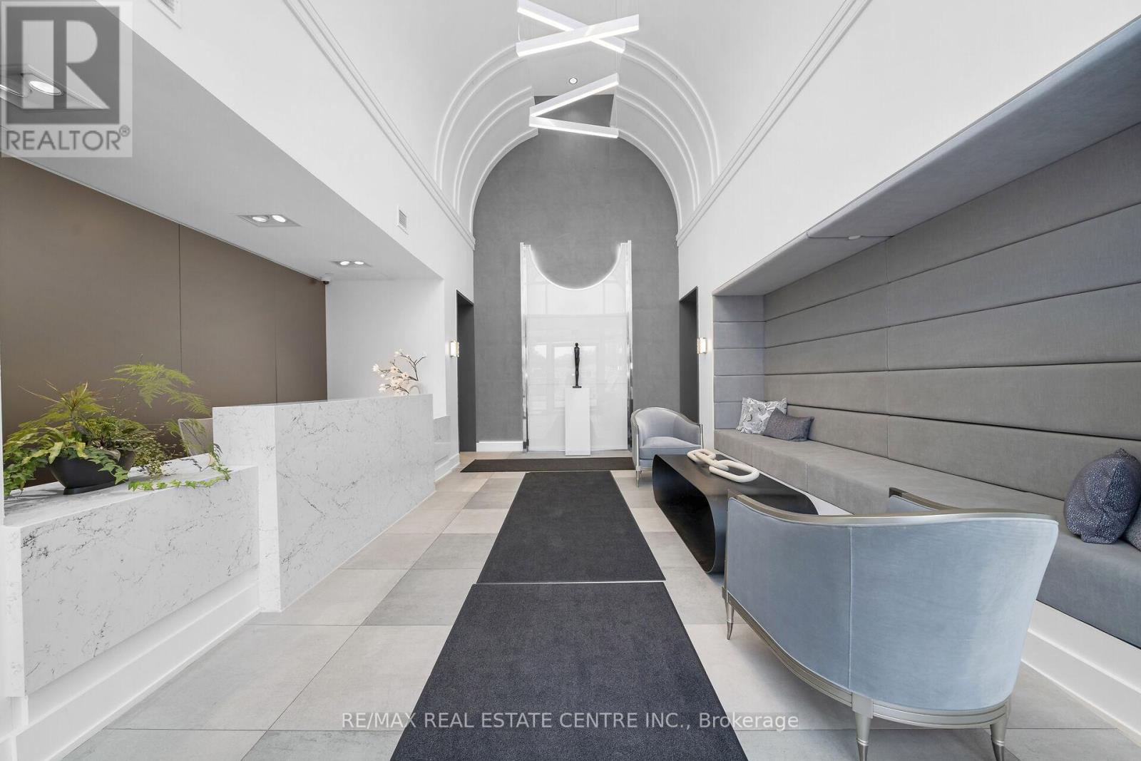 513 - 42 Mill Street, Halton Hills (Georgetown), Ontario  L7G 0P9 - Photo 3 - W12907642