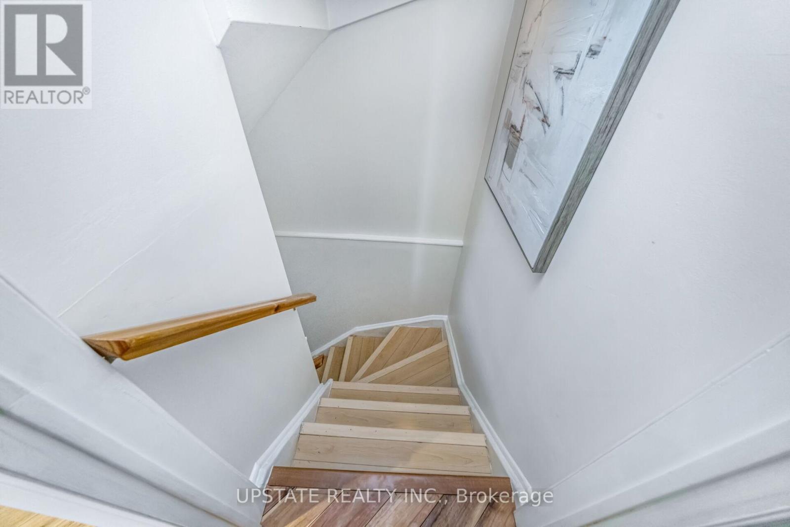 7 Birchway Place, Halton Hills (Ac Acton), Ontario  L7J 2X4 - Photo 29 - W12909638