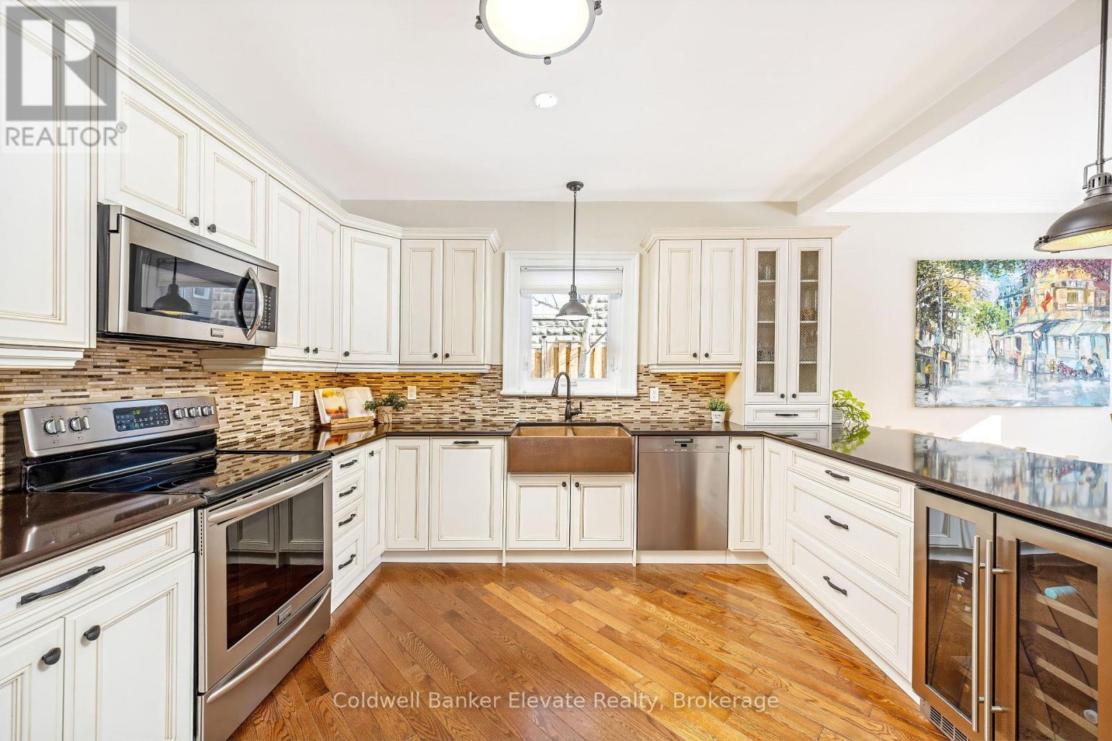 6 Queen Street, Halton Hills (Georgetown), Ontario  L7G 2E4 - Photo 22 - W12909692