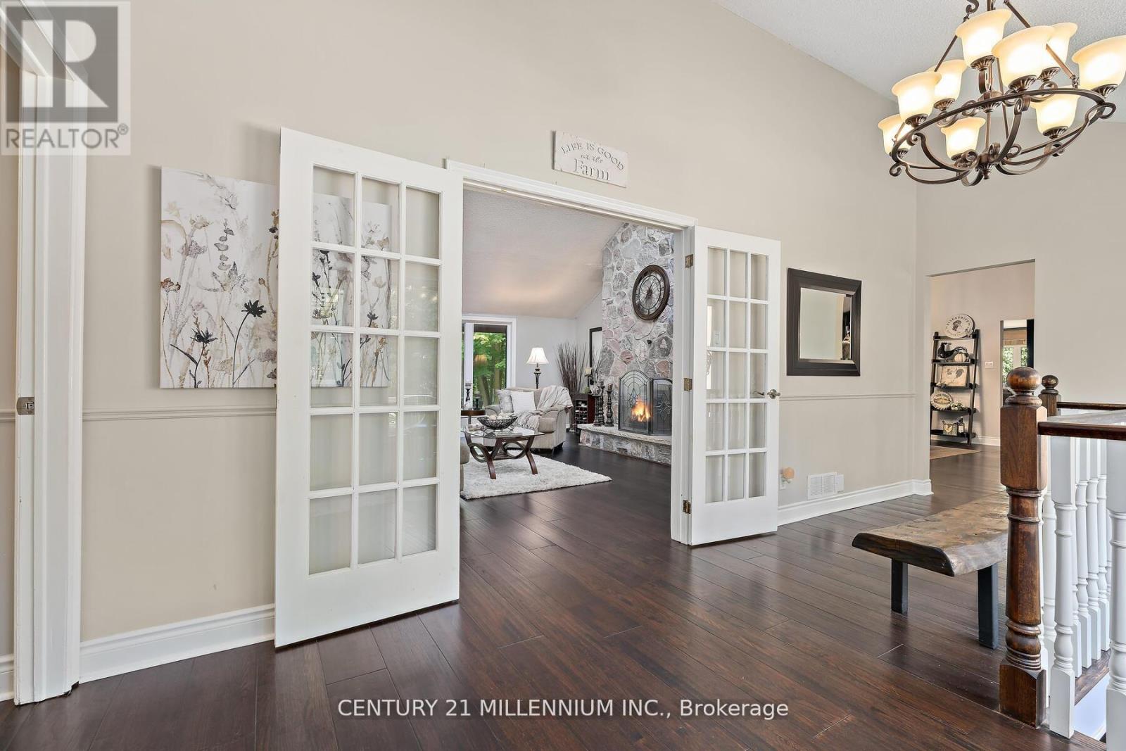 11646 Dublin Line, Halton Hills (Rural Halton Hills), Ontario  L7J 2M1 - Photo 9 - W12910712