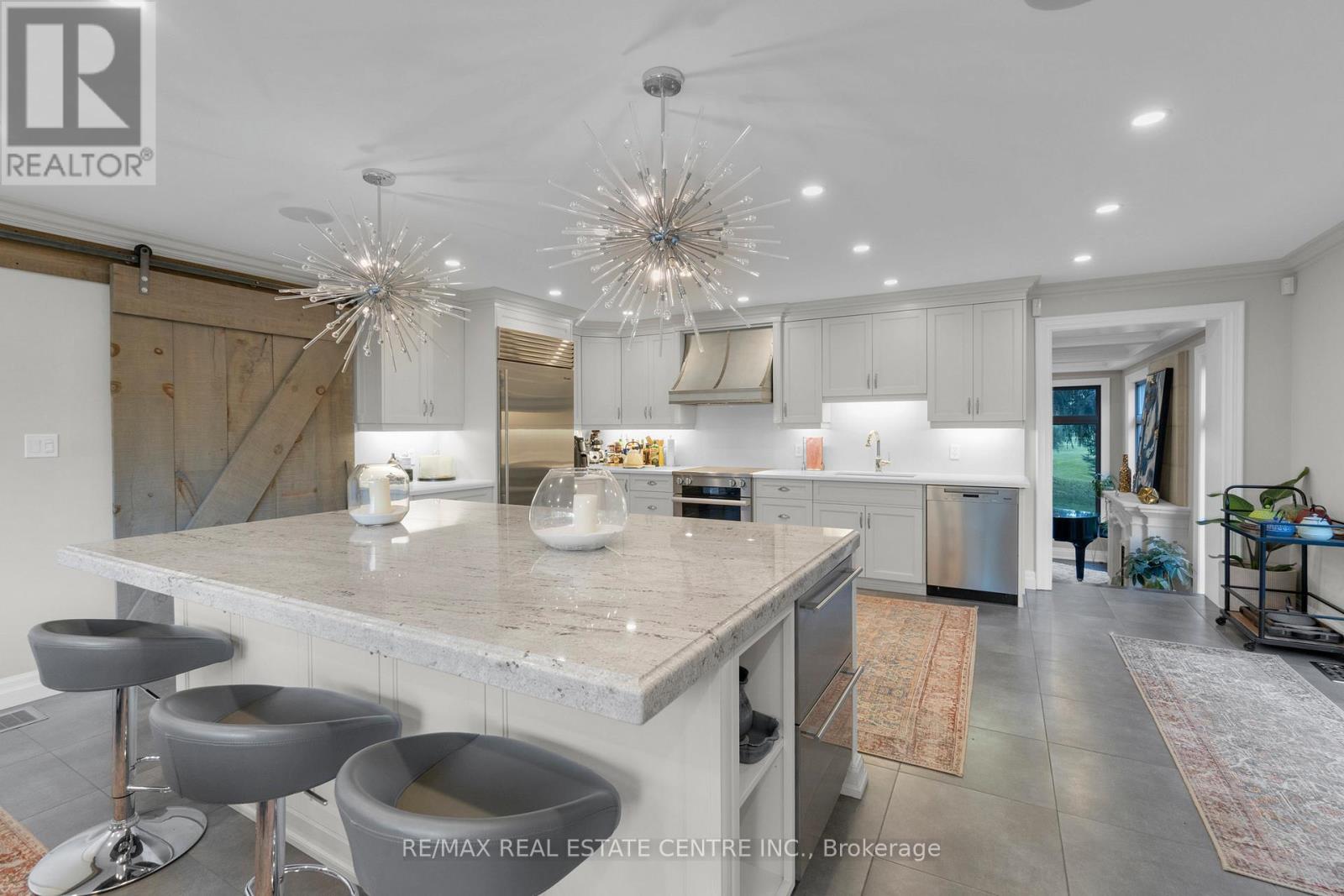 1175 Derry Road, Milton, Ontario  L0P 1B0 - Photo 14 - W12912268