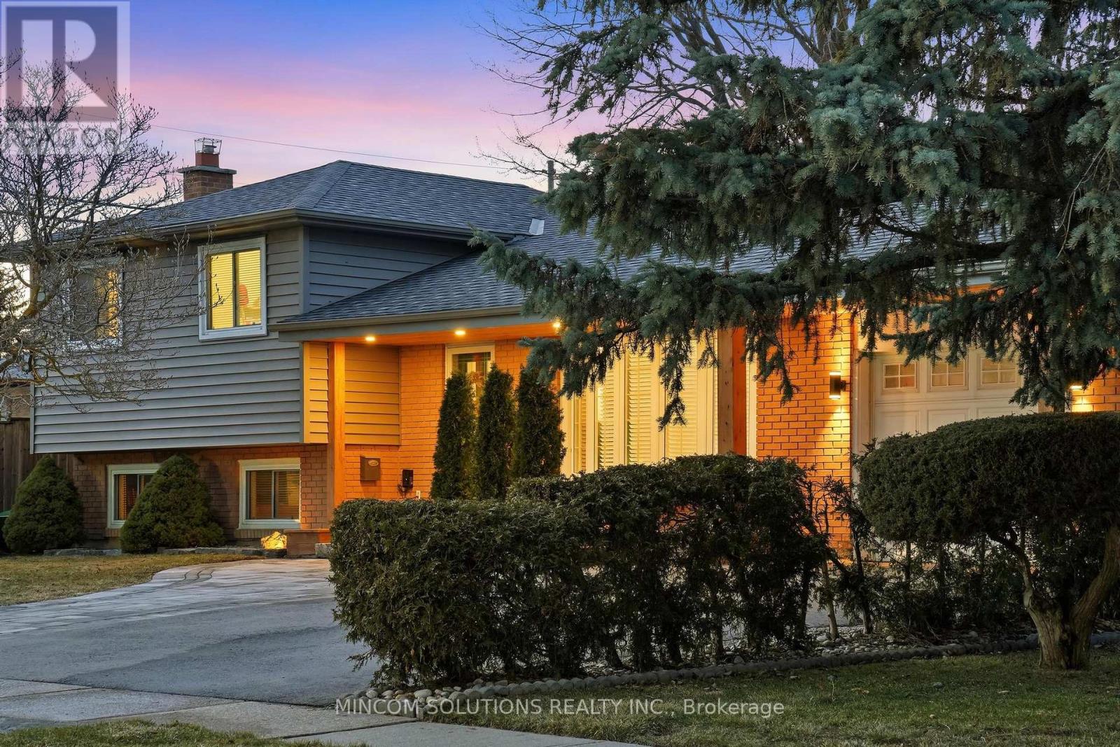 5 Rosefield Drive, Halton Hills (Georgetown), Ontario  L7G 4R2 - Photo 37 - W12914502