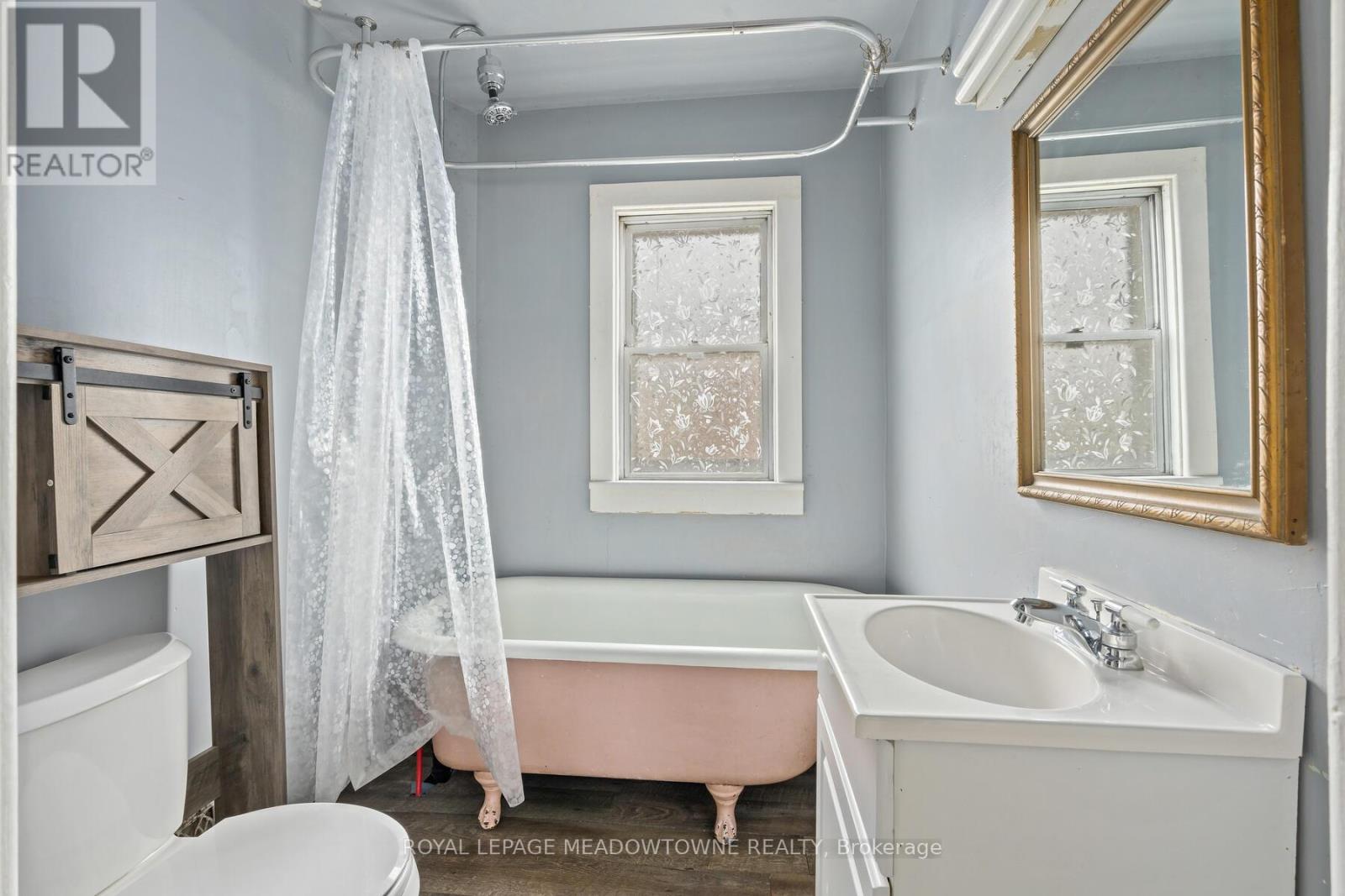 48 King Street, Halton Hills (Georgetown), Ontario  L7G 2G4 - Photo 15 - W12915078