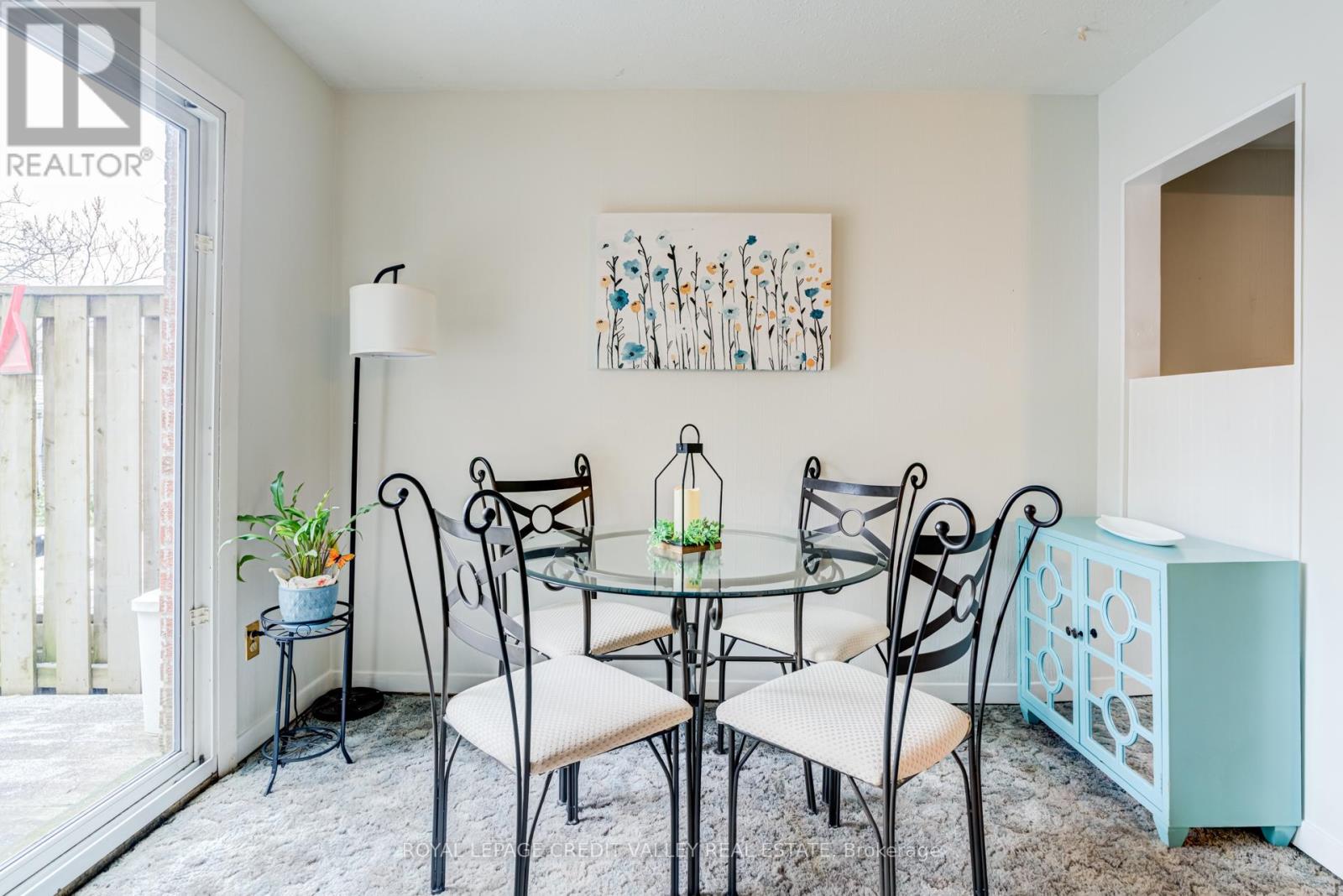 97 Kingham Road, Halton Hills (Ac Acton), Ontario  L7J 1S3 - Photo 9 - W12918560