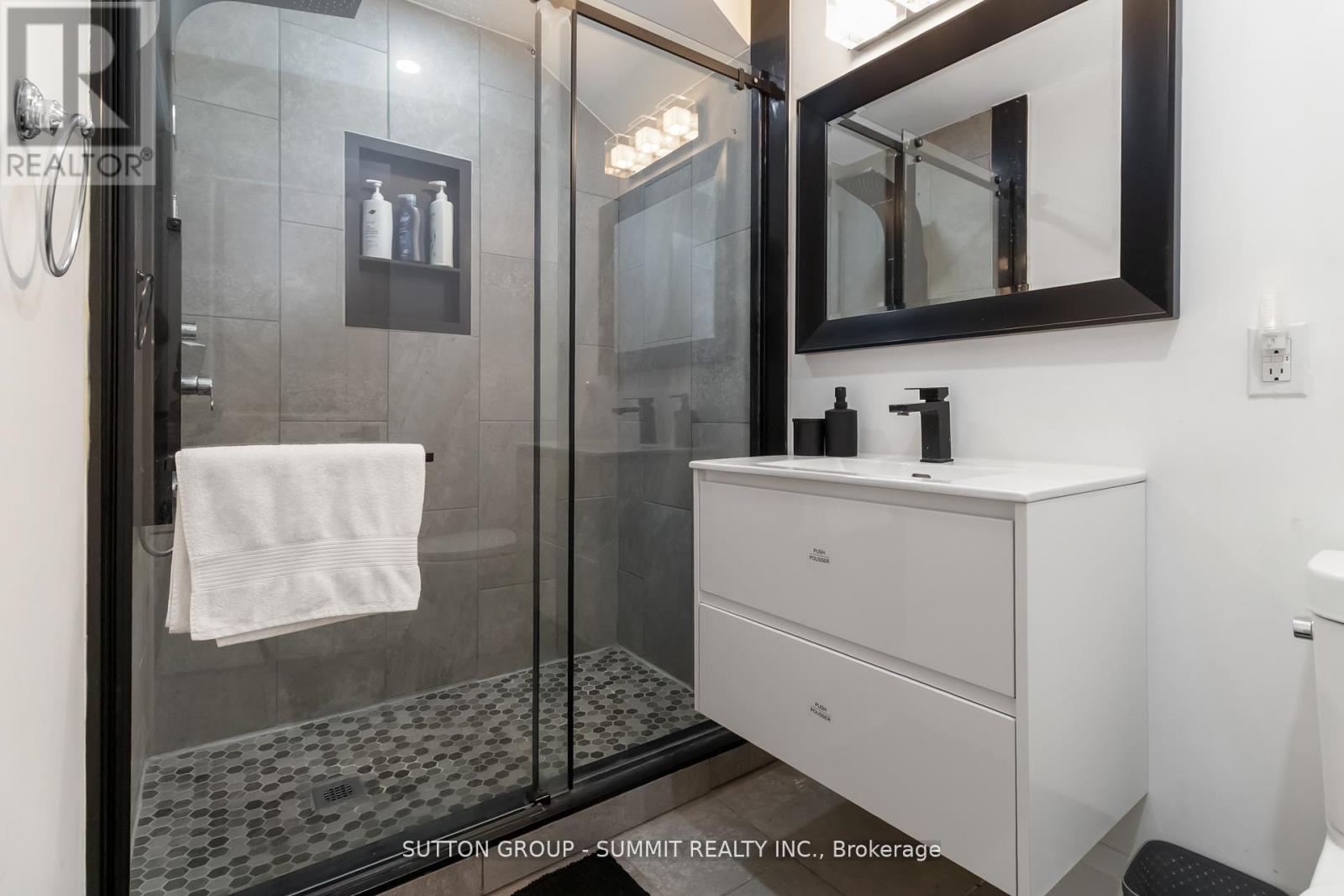 8767 Twiss Road, Milton (Campbellville), Ontario  L0P 1B0 - Photo 42 - W12919582