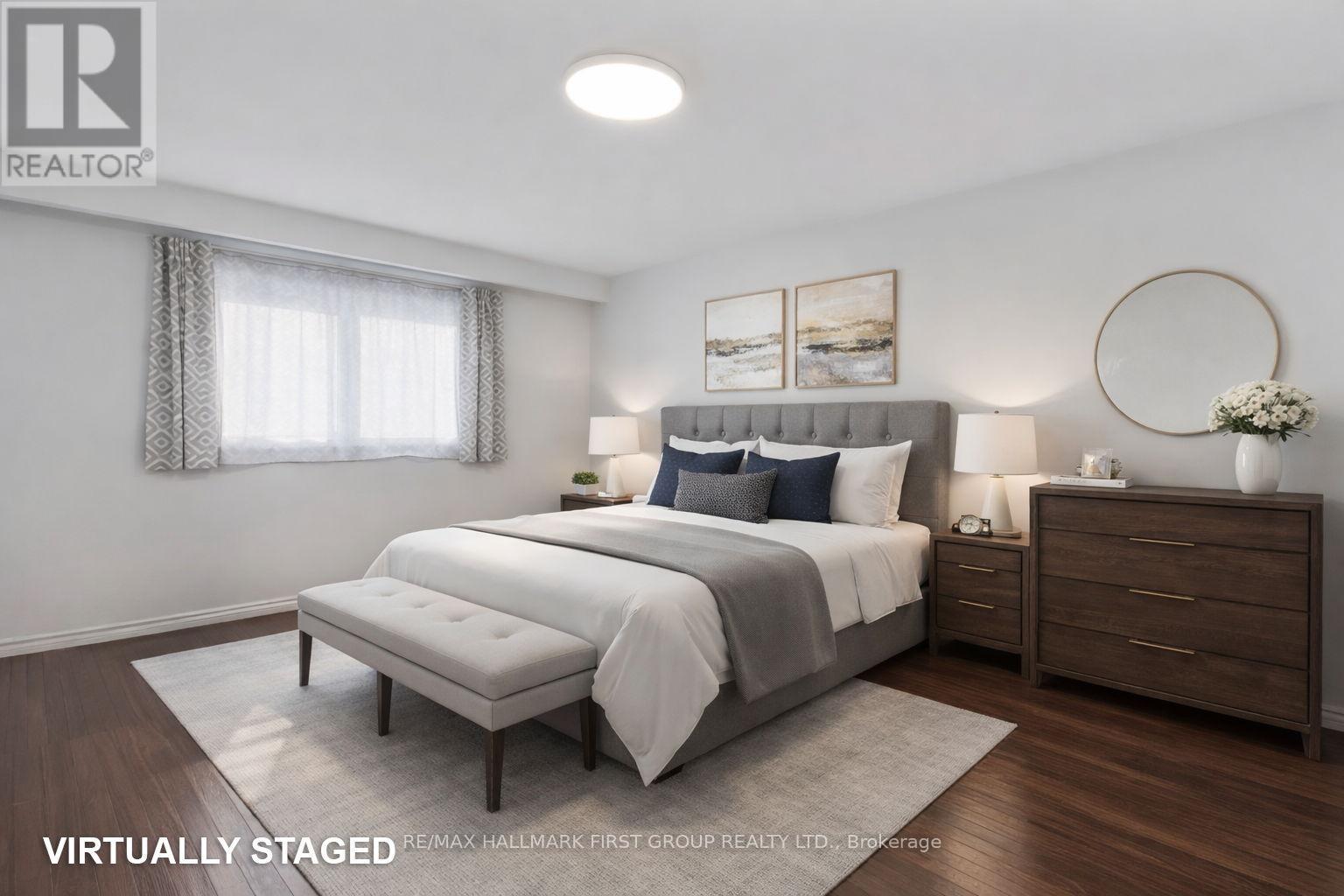 7 Dawson Crescent, Halton Hills (Georgetown), Ontario  L7G 1H3 - Photo 8 - W12919866