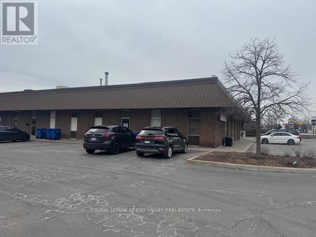 9 - 330 Guelph Street, Halton Hills (Georgetown), Ontario  L7G 4B5 - Photo 3 - W12920658